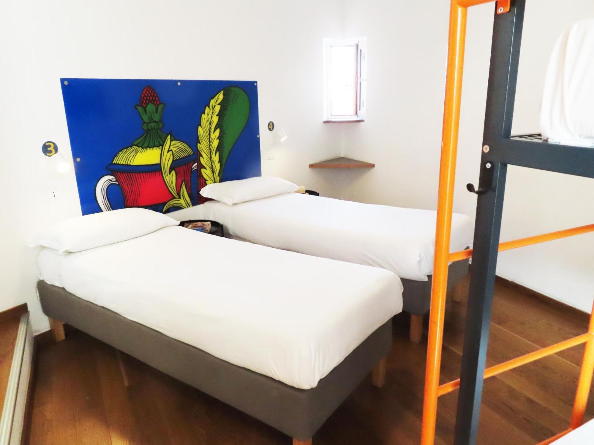 Tric Trac Hostel Napoli Ngoại thất bức ảnh